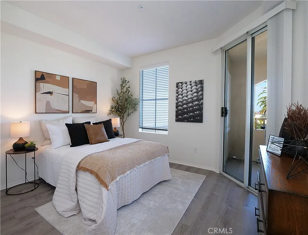 1281 Cabrillo Avenue 303, Torrance, California 90501 home-pic-14