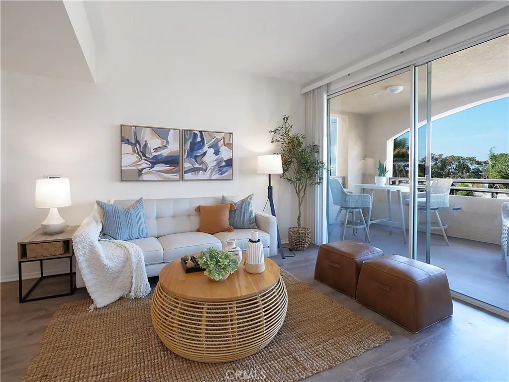 1281 Cabrillo Avenue 303, Torrance, California 90501 home-pic-5
