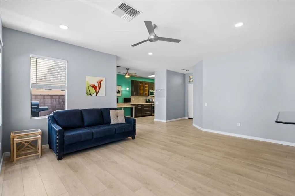78970 Nectarine, Palm Desert, California 92211 home-pic-6