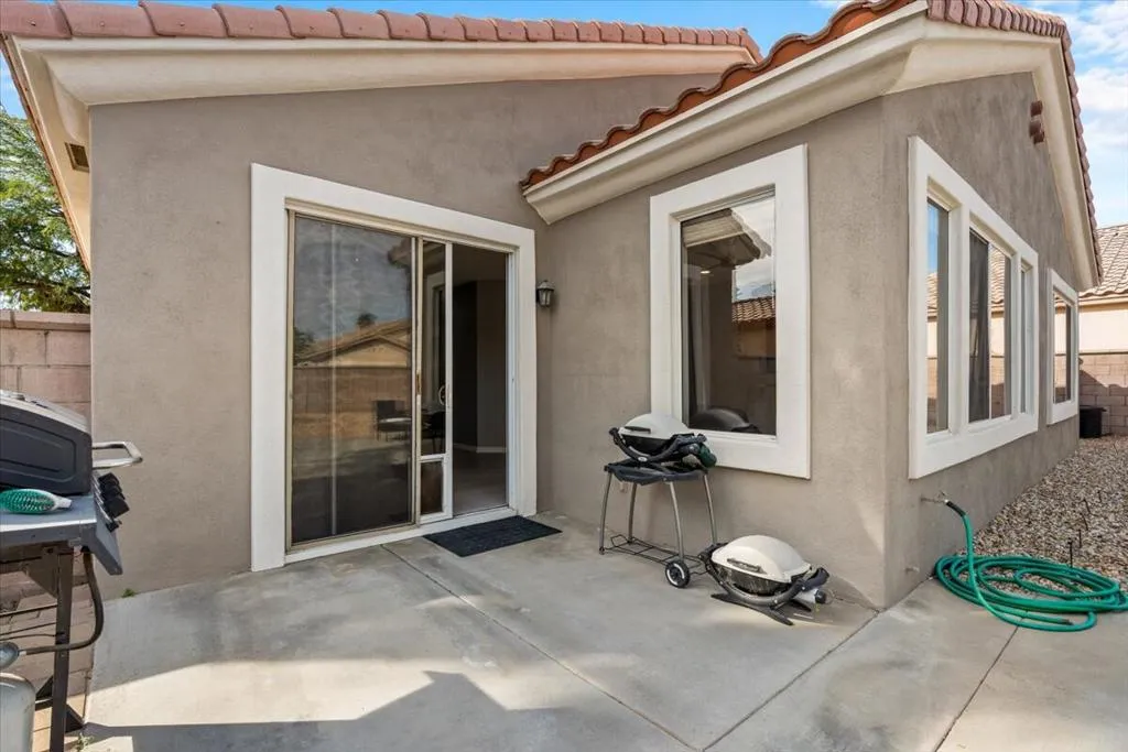 78970 Nectarine, Palm Desert, California 92211 home-pic-18