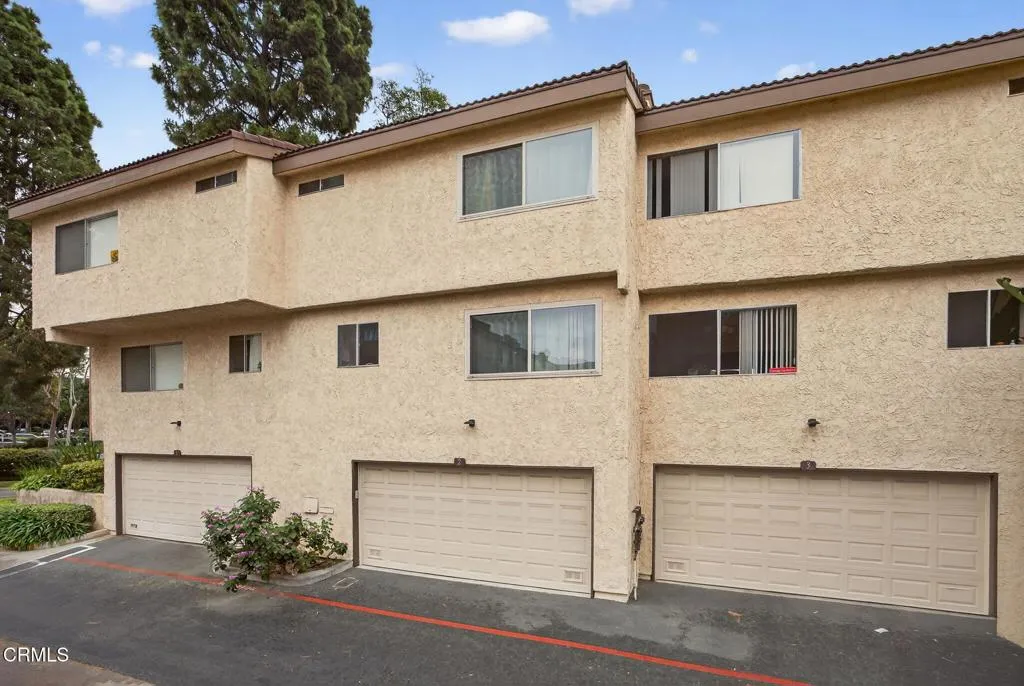 699 County Square Drive 2, Ventura, California 93003 home-pic-26