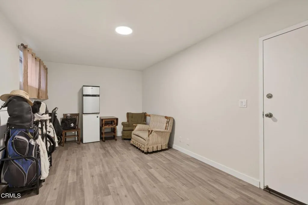 699 County Square Drive 2, Ventura, California 93003 home-pic-24