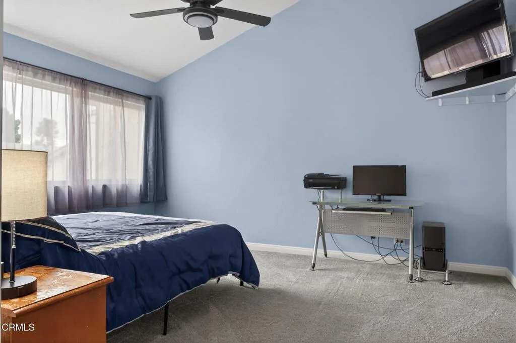 699 County Square Drive 2, Ventura, California 93003 home-pic-18