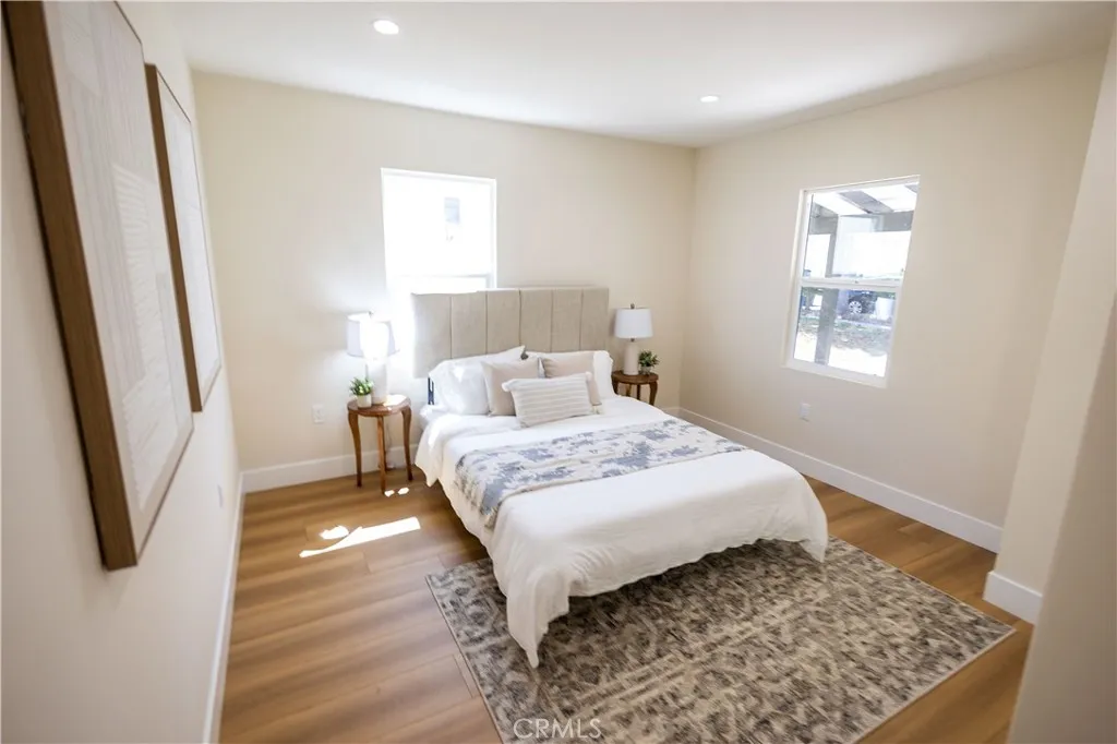 7710 S Halldale Avenue, Los Angeles, California 90047 home-pic-13