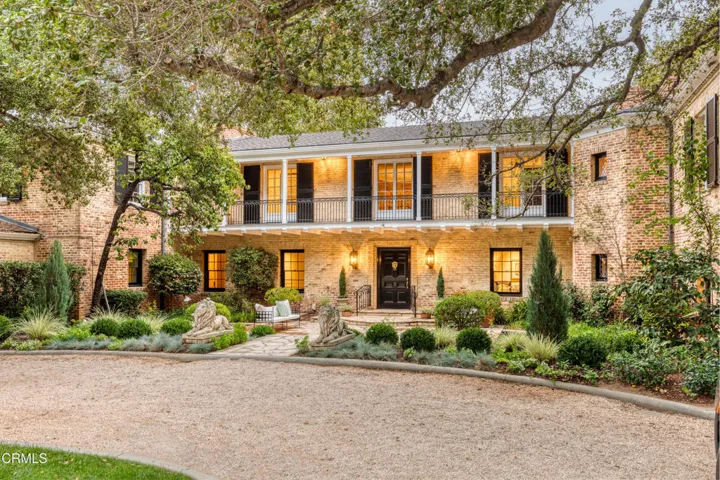 2.1220 Hillcrest(2)_2405_mls