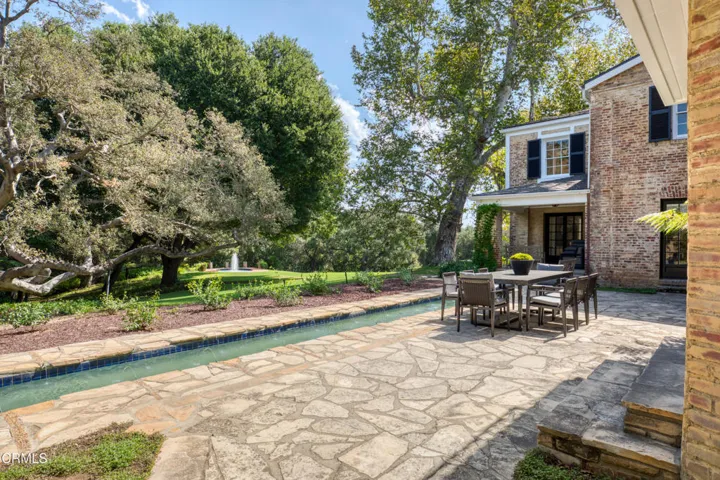 213a.1220 Hillcrest(2)_430_mls