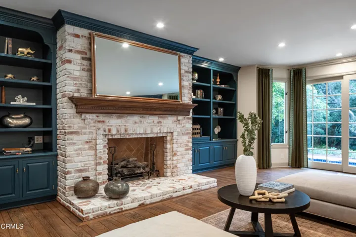 22a.1220 Hillcrest(2)_2201v1_mls