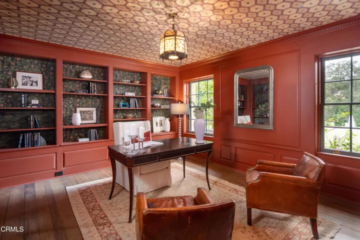 16.220 Hillcrest(2)_1675v1_mls