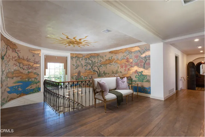 120.1220 Hillcrest(2)_859_mls