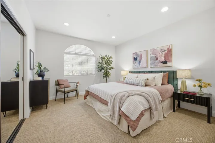 4805 Bellflower, North Hollywood, California 91601
