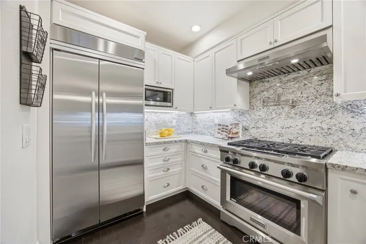 4805 Bellflower, North Hollywood, California 91601