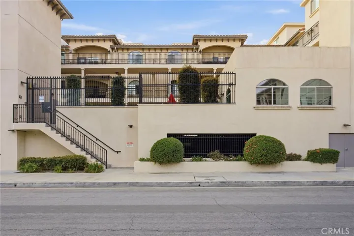 4805 Bellflower, North Hollywood, California 91601