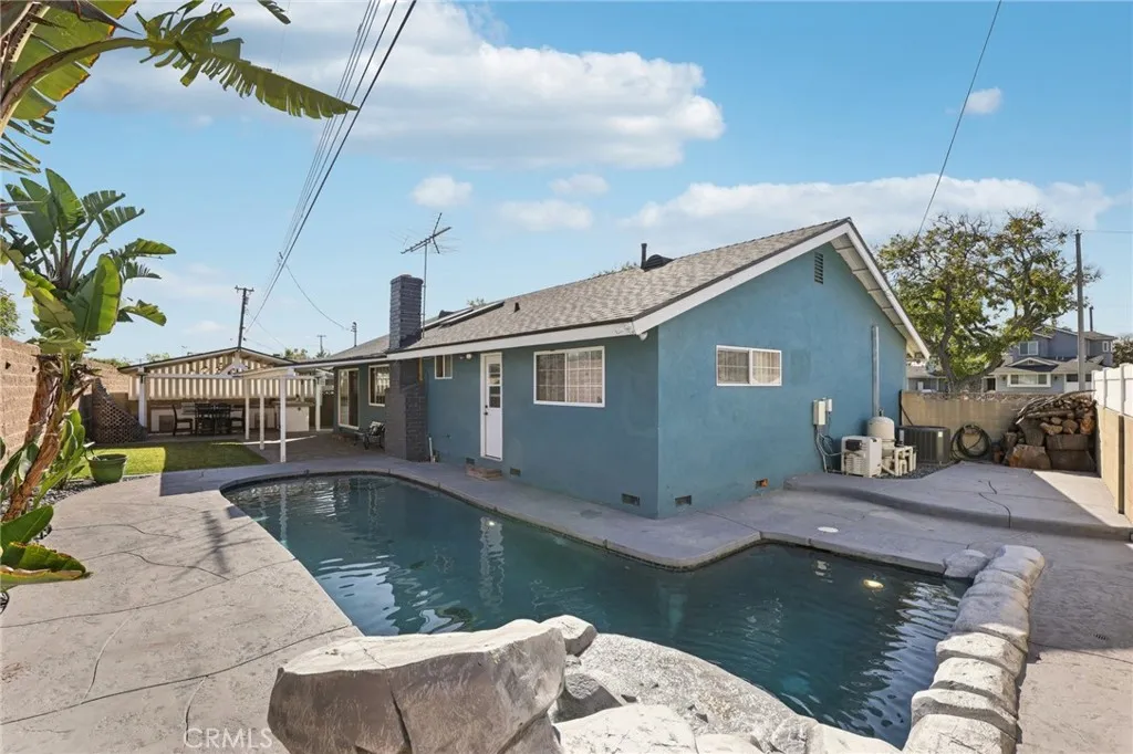 502 S Mancos Avenue, Anaheim, California 92806 home-pic-23