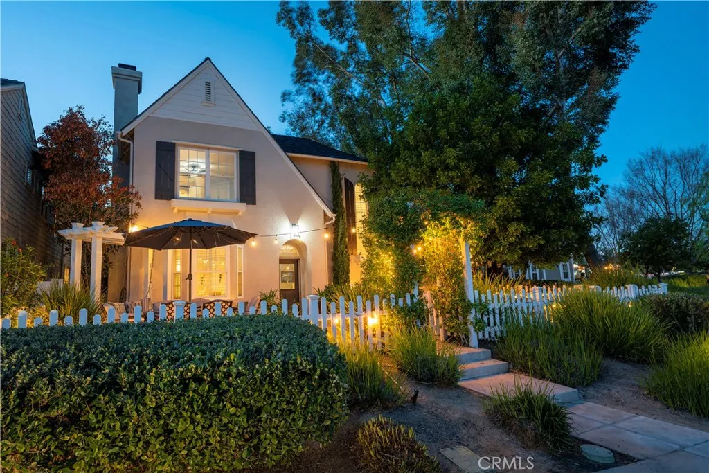 27038 Edgewater Lane, Valencia, California 91355 home-pic-12