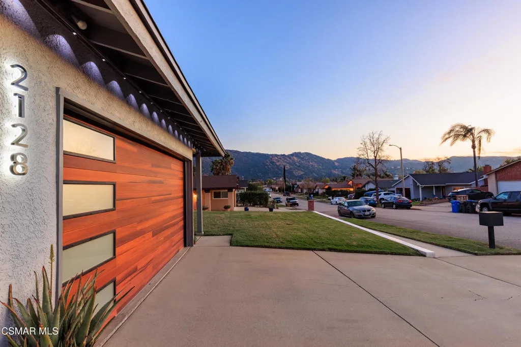 2128 Tremont Avenue, Simi Valley, California 93063 home-pic-46