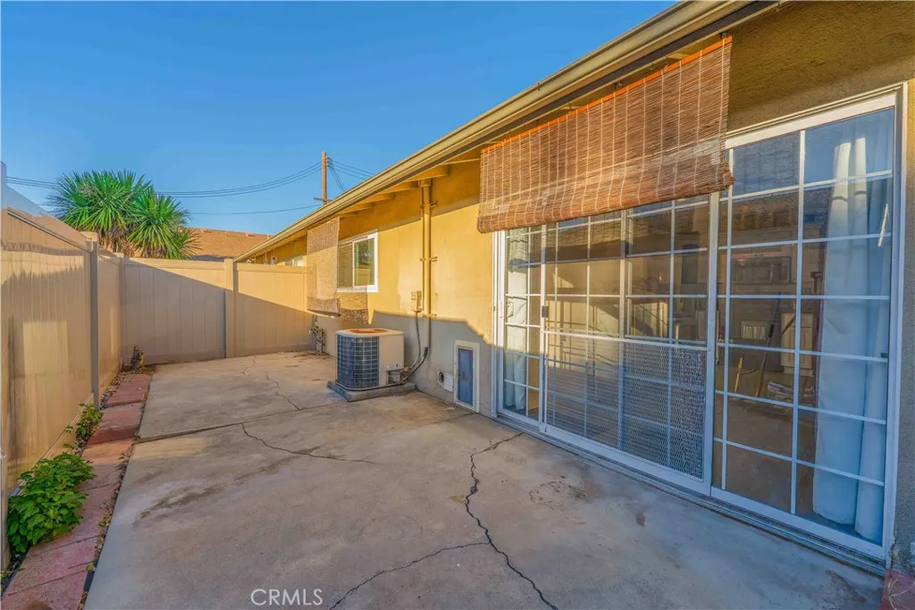 2295 N Tustin 31, Orange, California 92865 home-pic-19