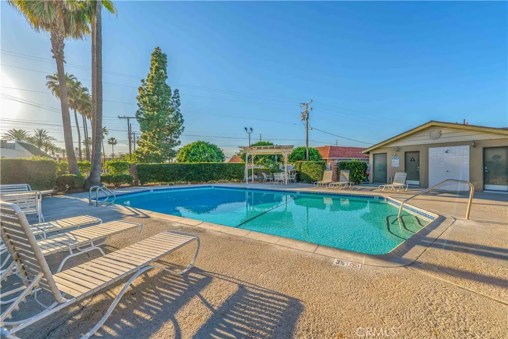 2295 N Tustin 31, Orange, California 92865 home-pic-23