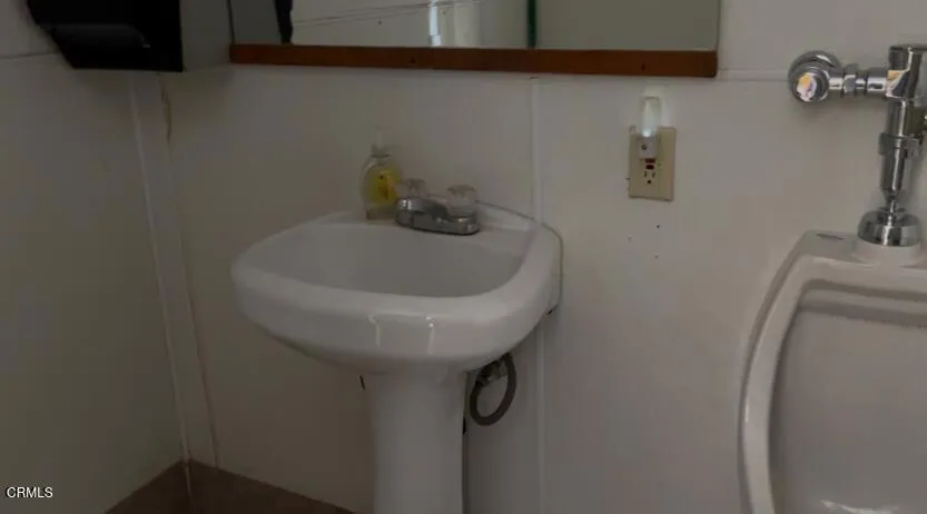 Bathroom 2
