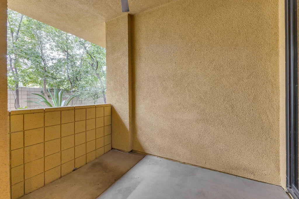 910 E Palm Canyon Drive 101, Palm Springs, California 92264 home-pic-23