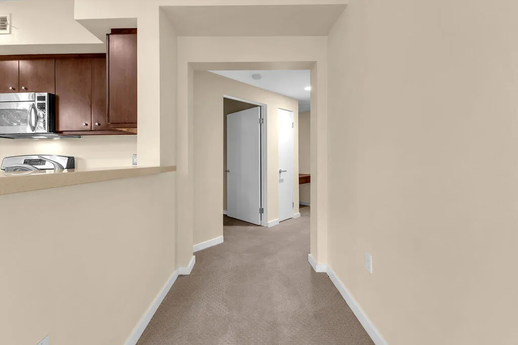 910 E Palm Canyon Drive 101, Palm Springs, California 92264 home-pic-25