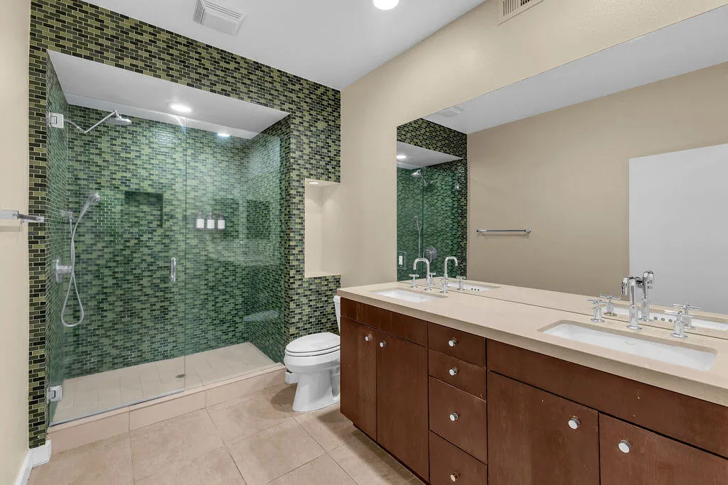 910 E Palm Canyon Drive 101, Palm Springs, California 92264 home-pic-30