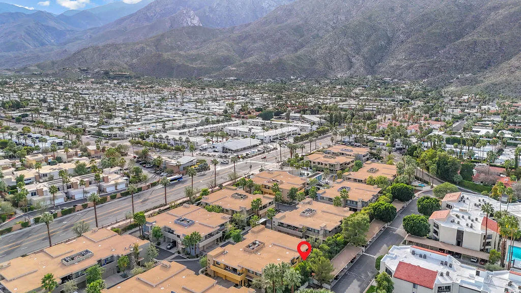 910 E Palm Canyon Drive 101, Palm Springs, California 92264 home-pic-43