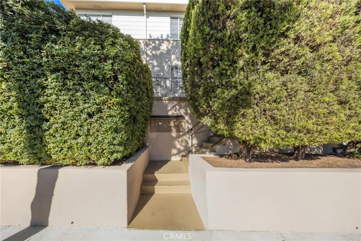 1515 W Commonwealth Avenue, Alhambra, California 91803