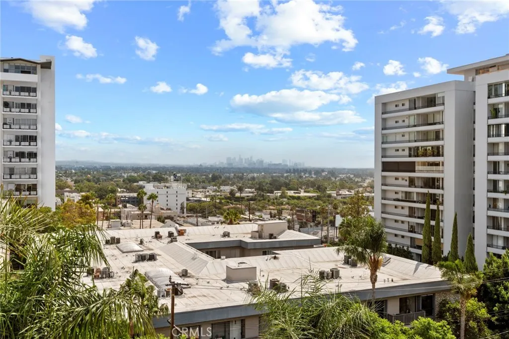 1131 Alta Loma Road 527, West Hollywood, California 90069 home-pic-15