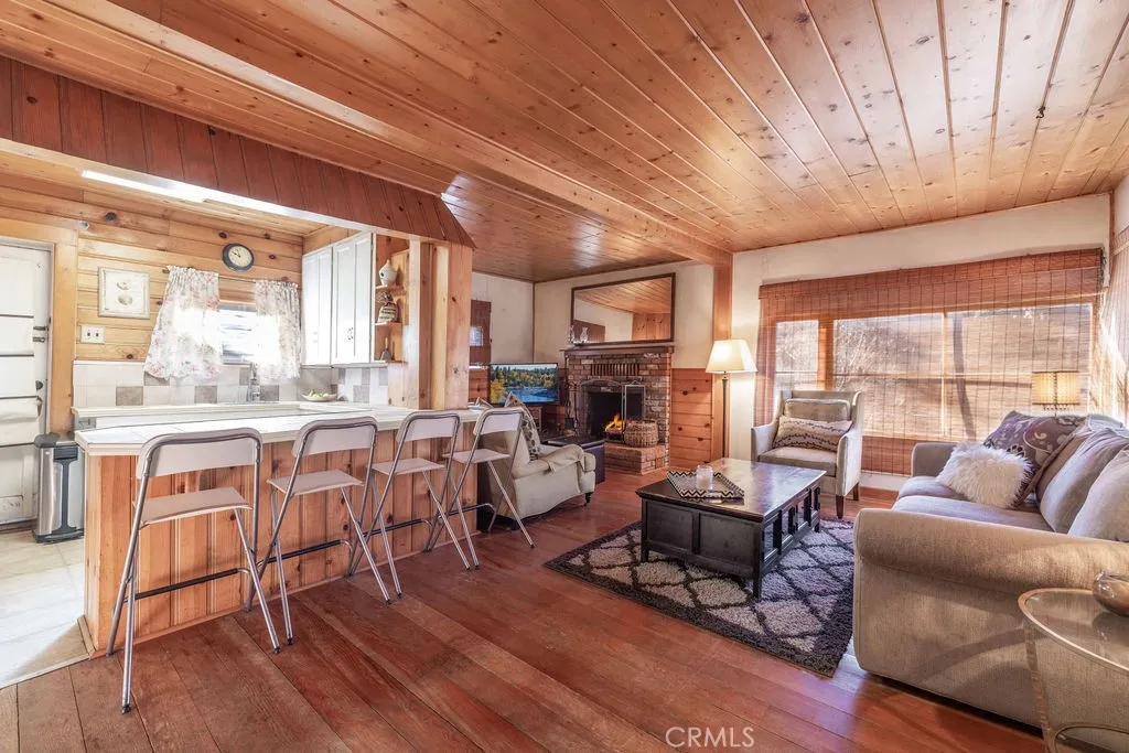 40193 Dream Street, Big Bear Lake, California 92315 home-pic-3
