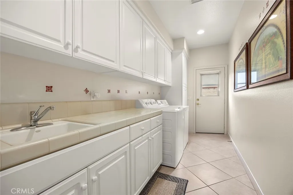 5435 Vista Del Mar, Yorba Linda, California 92887 home-pic-12