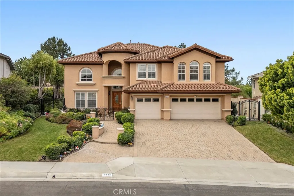 5435 Vista Del Mar, Yorba Linda, California 92887 home-pic-1