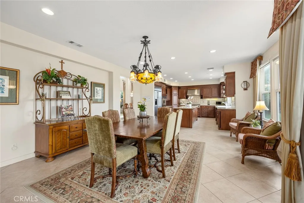 5435 Vista Del Mar, Yorba Linda, California 92887 home-pic-4