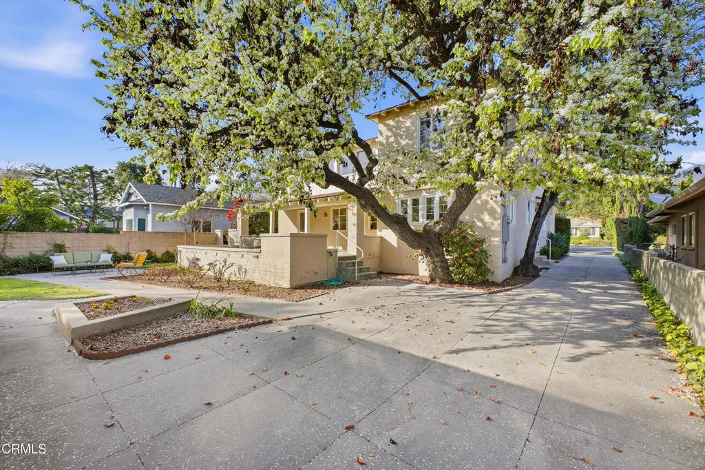 2450 E Orange Grove Boulevard, Pasadena, California 91104 home-pic-47
