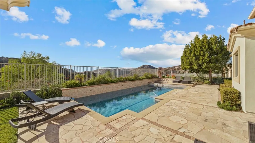 18041 Merlin Road, Silverado, California 92676