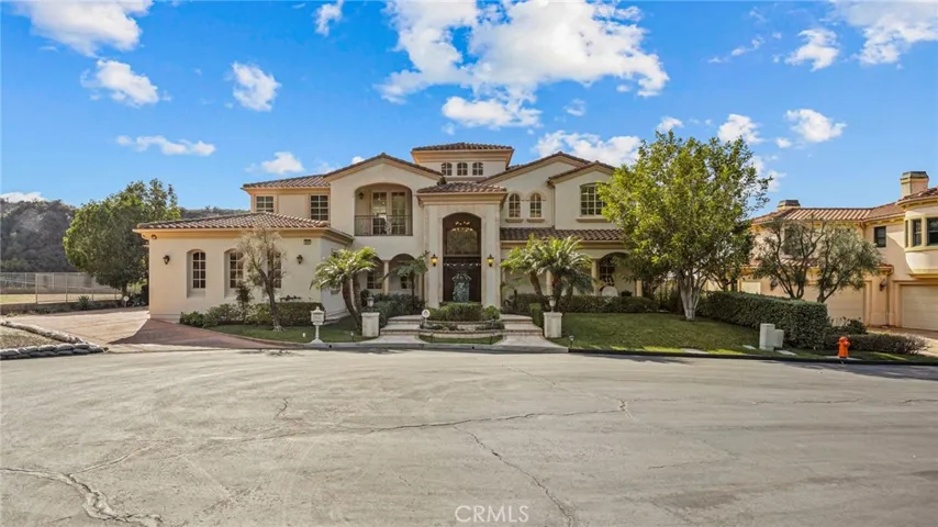 18041 Merlin Road, Silverado, California 92676