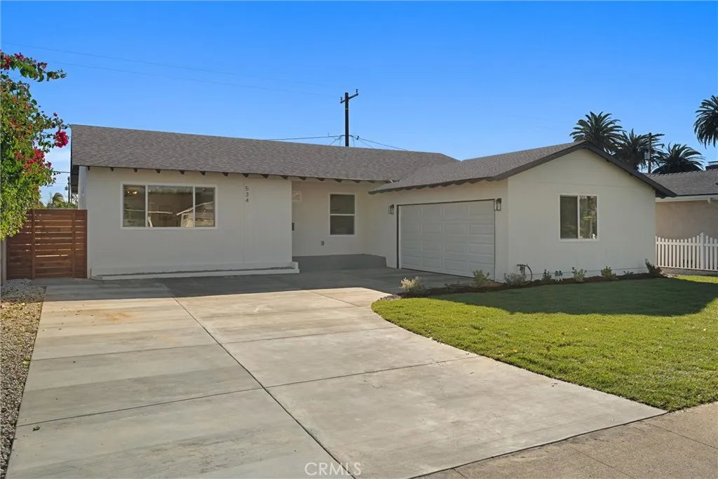 534 E Hoover, Orange, California 92867 home-pic-3