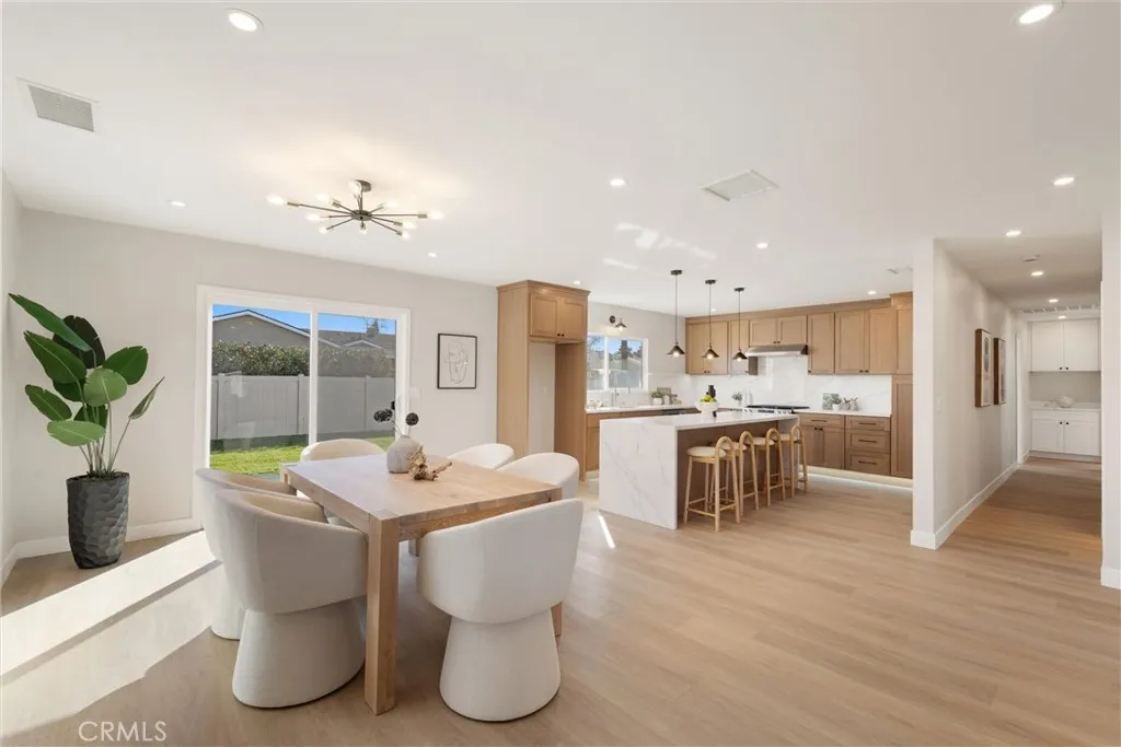 534 E Hoover, Orange, California 92867 home-pic-7