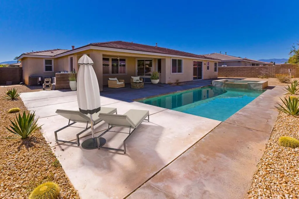 82892 Tyler Court, Indio, California 92203 home-pic-28