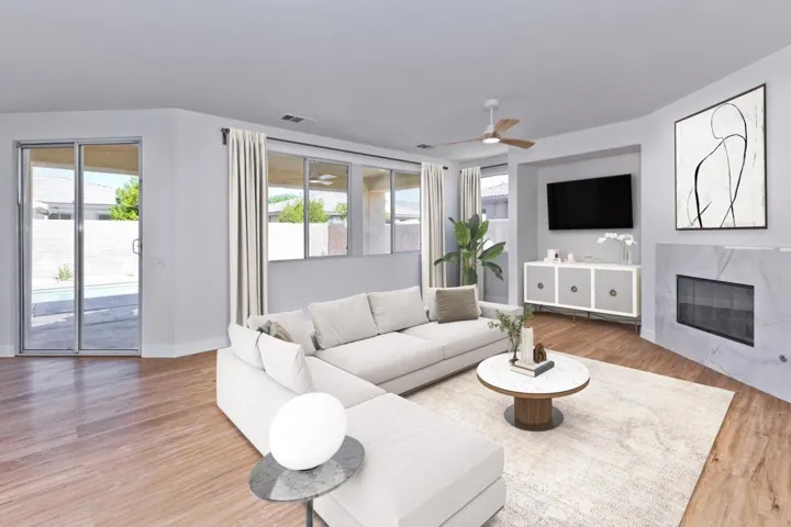 82892-tyler-court.85933.pvs.002.web