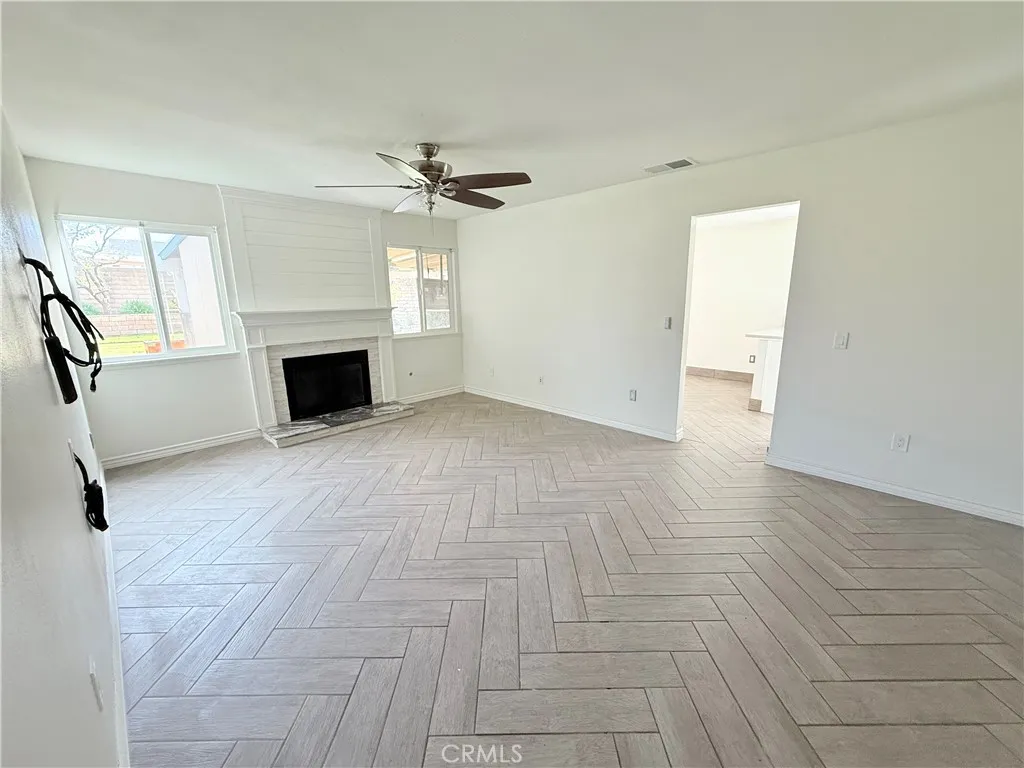 7425 Palo Verde, Fontana, California 92336 home-pic-5