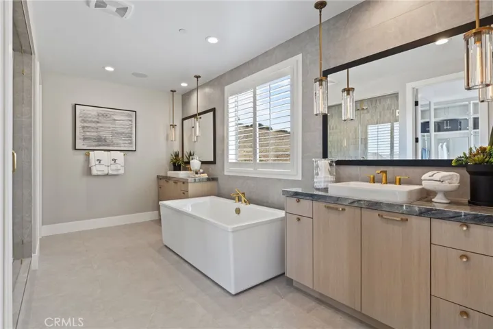Primary Bathroom: Sunstone - Hidden Oaks Collection -                                             
Photo of Model home.  Not actual home for sale.  Home is still under construction.