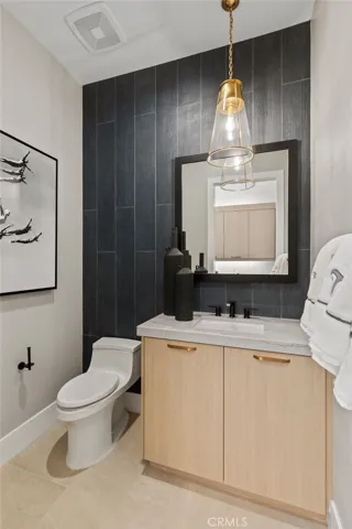 Secondary Bathroom: Sunstone - Hidden Oaks Collection -                                             
Photo of Model home.  Not actual home for sale.  Home is still under construction.