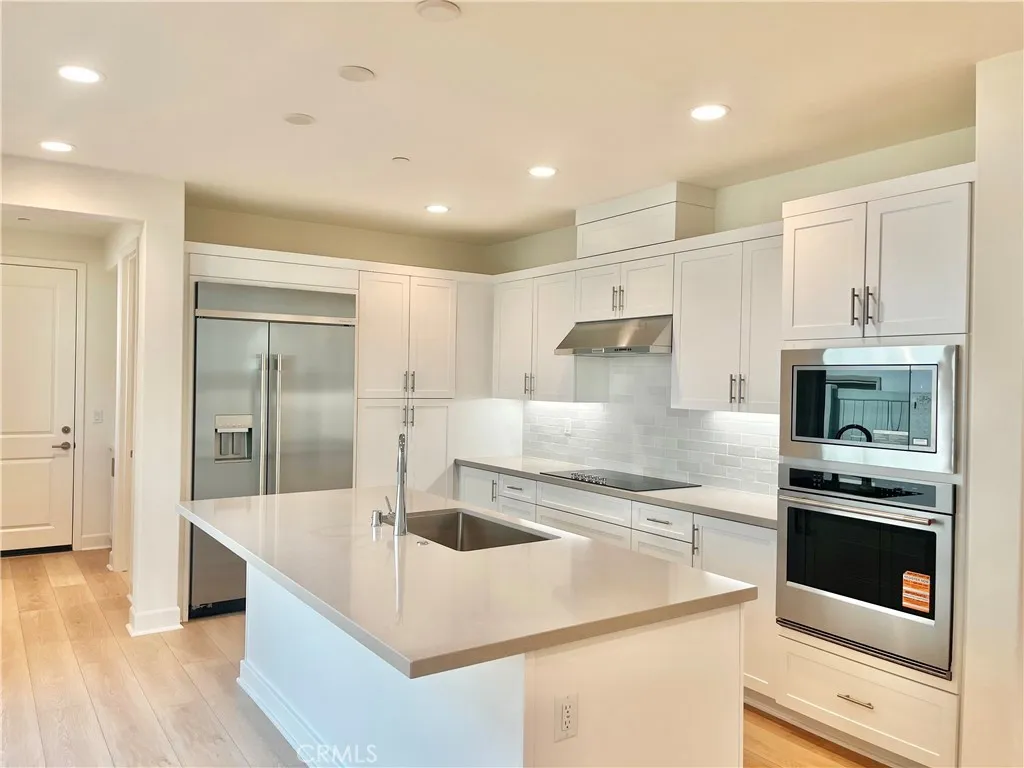 413 Belair Walk, Ventura, California 93004 home-pic-7