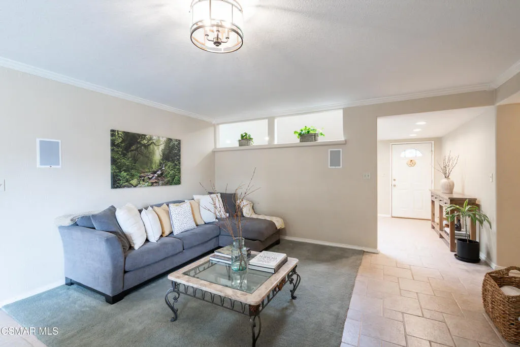 2362 Medina Avenue, Simi Valley, California 93063 home-pic-20