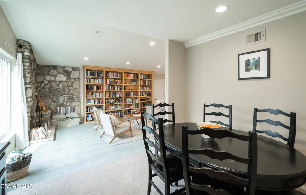 2362 Medina Avenue, Simi Valley, California 93063 home-pic-21