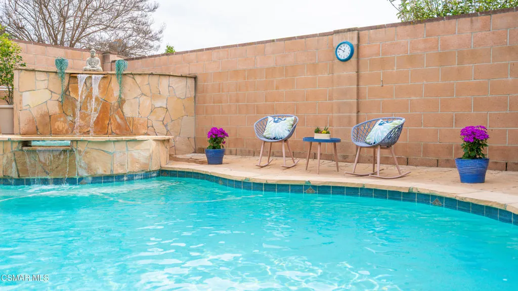 2362 Medina Avenue, Simi Valley, California 93063 home-pic-25