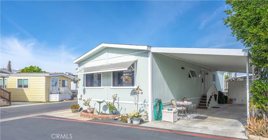 80 Huntington 618, Huntington Beach, California 92648