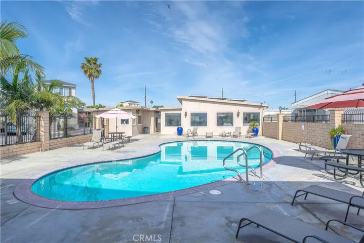 80 Huntington 618, Huntington Beach, California 92648