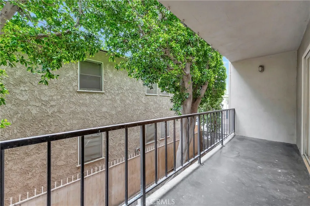 280 Molino 108, Long Beach, California 90803 home-pic-7
