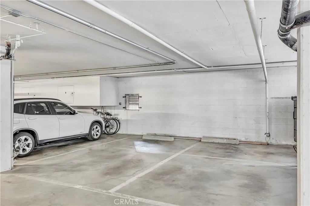 280 Molino 108, Long Beach, California 90803 home-pic-25